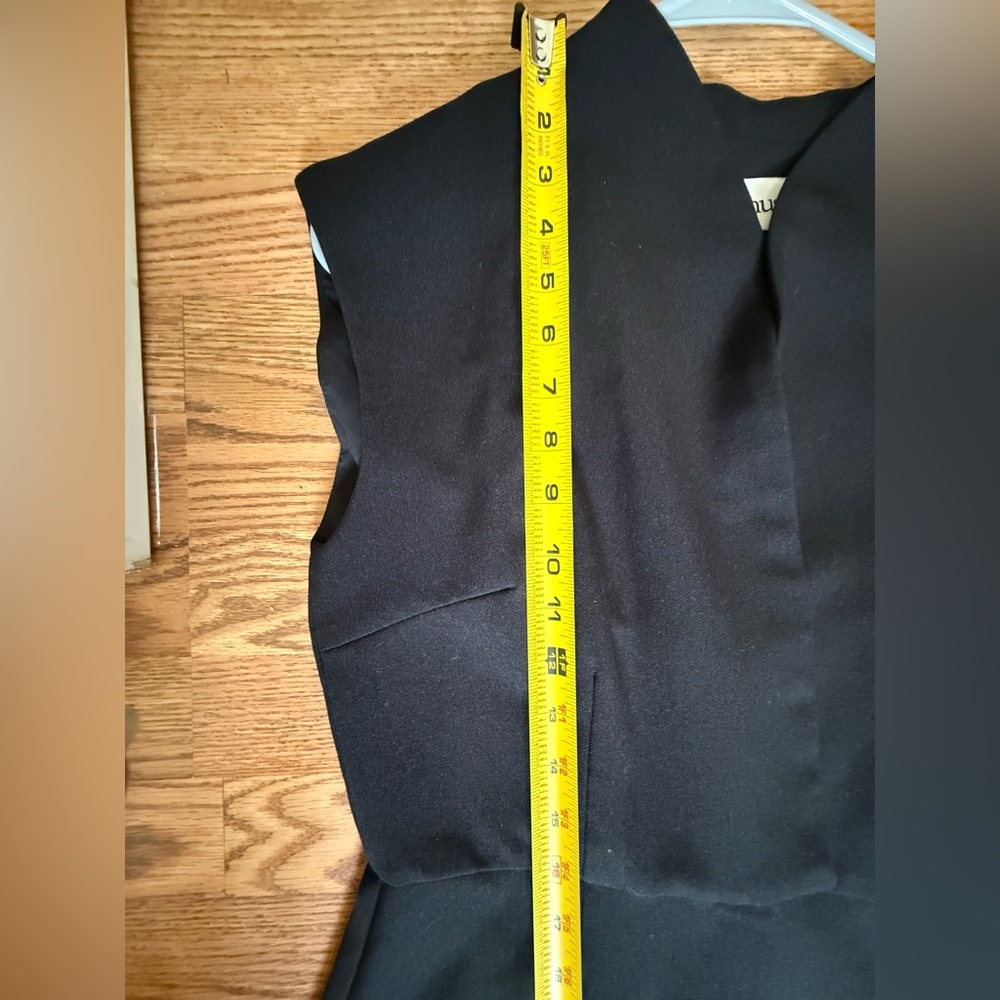 Sleeveless Black Jumpsuit with Waist Tie - Picture 13 of 16